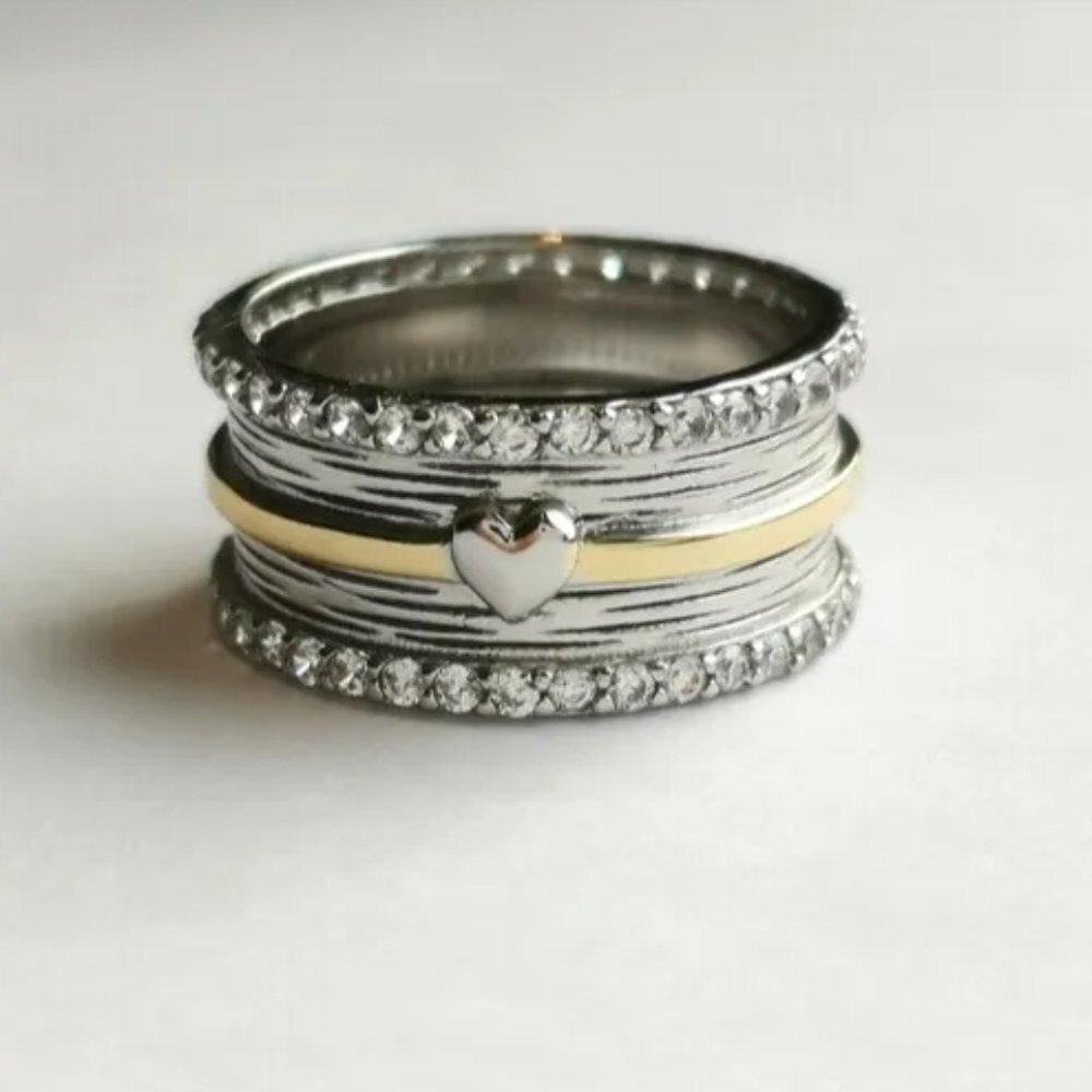 Sterling silver  14k gold  two tone cz heart band ring 🆕